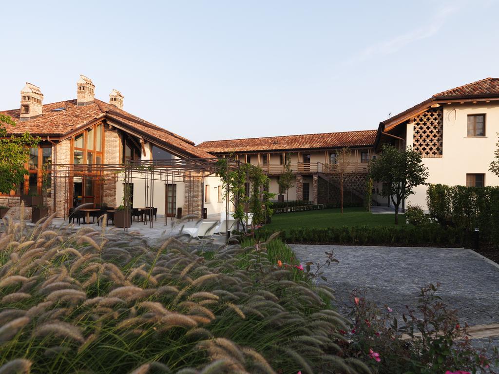 Hotel Mulino Grande Cusago ภายนอก รูปภาพ