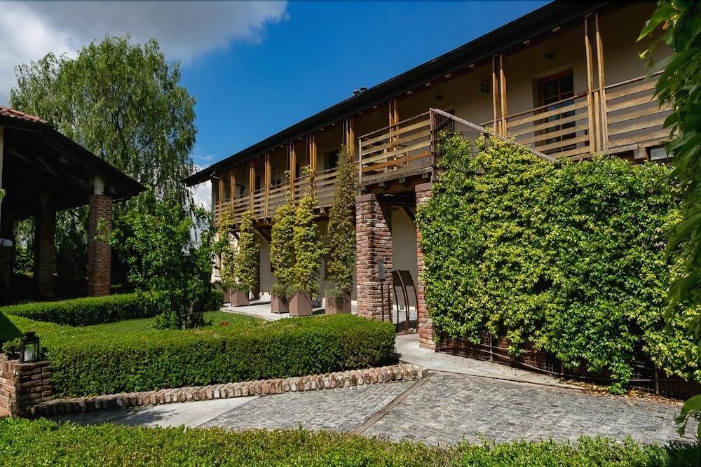 Hotel Mulino Grande Cusago ภายนอก รูปภาพ